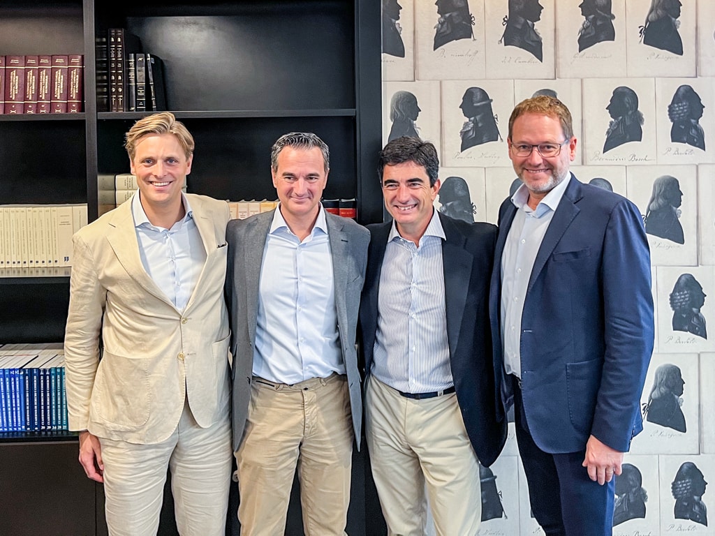 PARATUS Acquires Db Soft Majority Stake